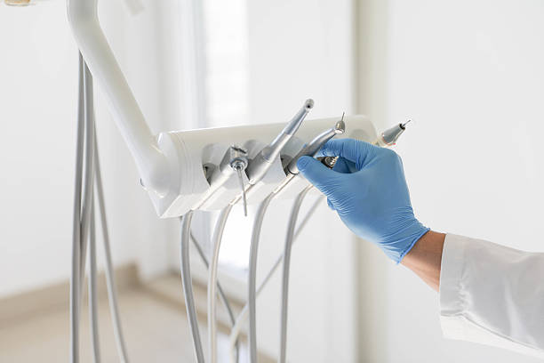 24/7 Emergency Wisdom Tooth Removal experts in Warrenville, IL